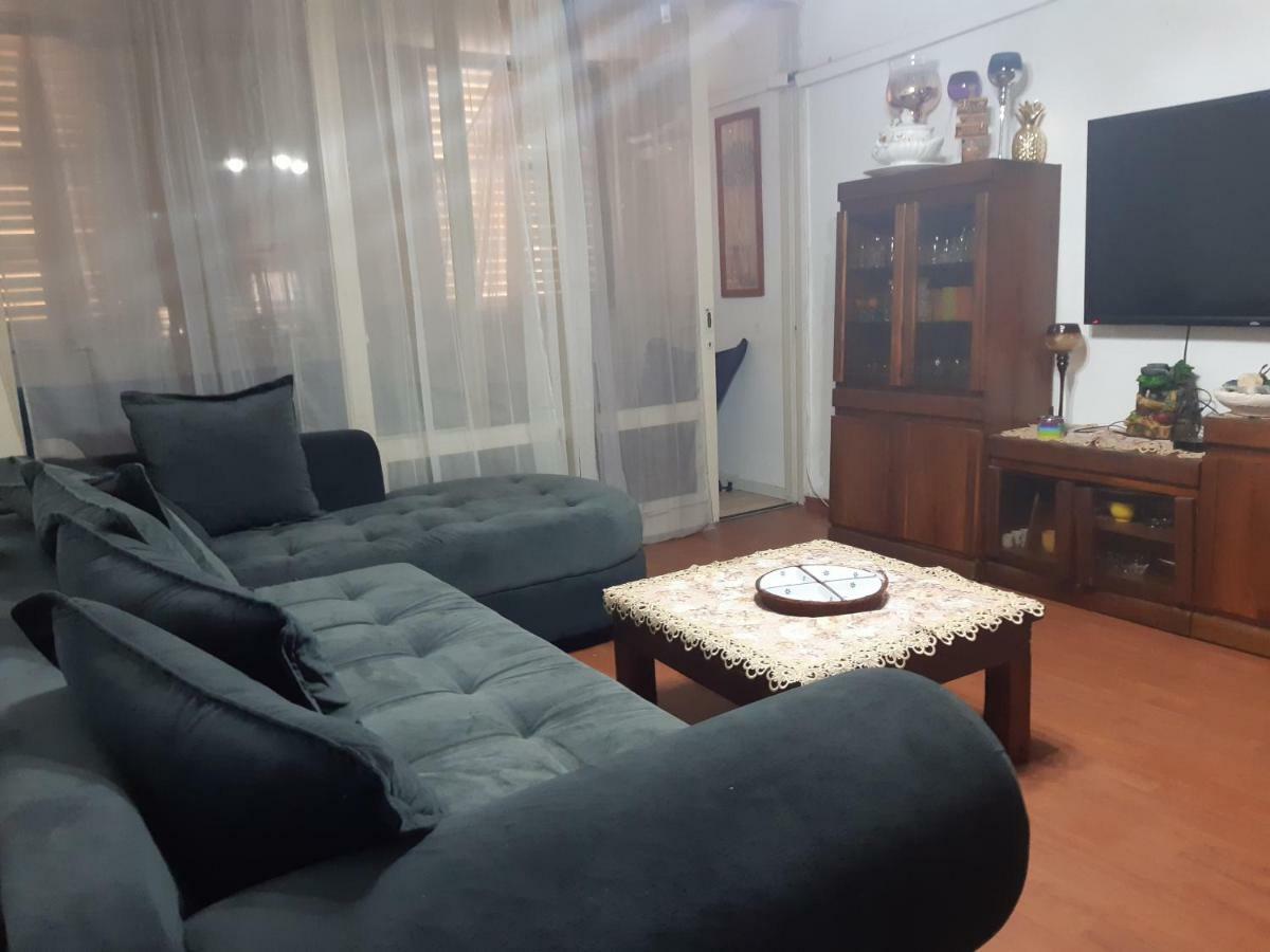 Dorit Vacation Apartment Tiberias Exterior photo